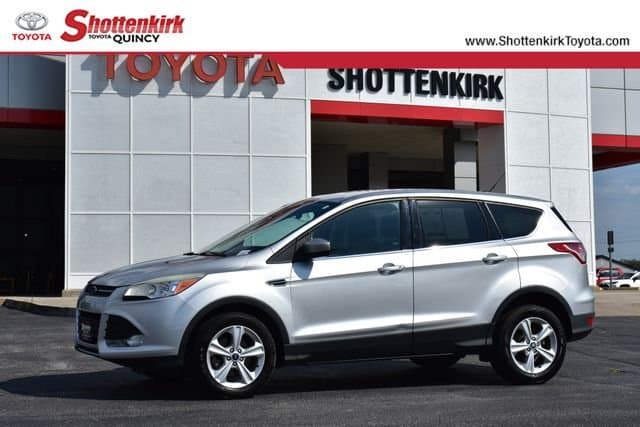 2013 Ford Escape SE — photo 1 of 32