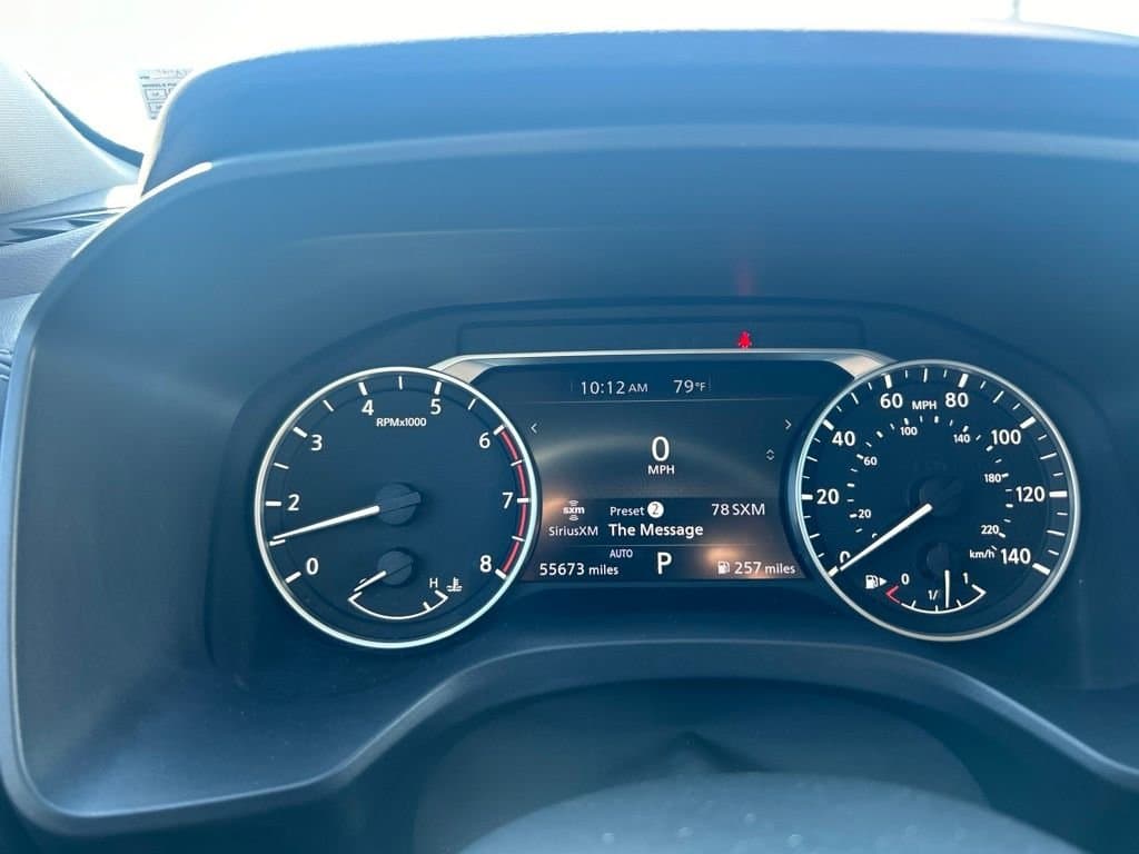 2021 Nissan Rogue SV — photo 1 of 15