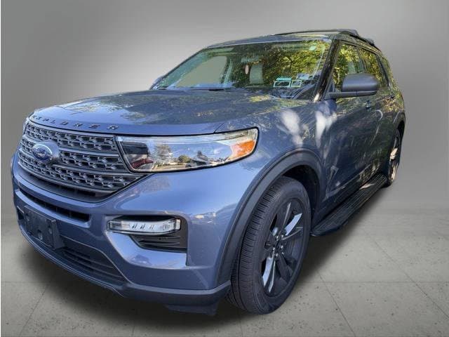 2021 Ford Explorer XLT — photo 1 of 5