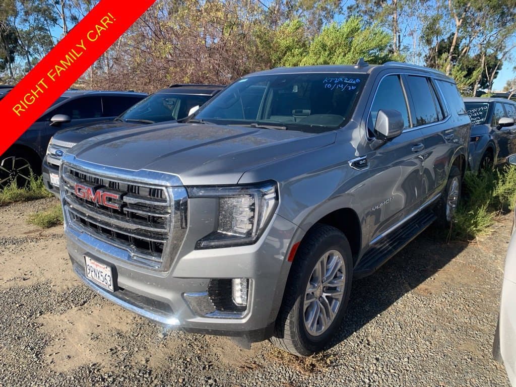 2024 GMC Yukon SLT — photo 1 of 10
