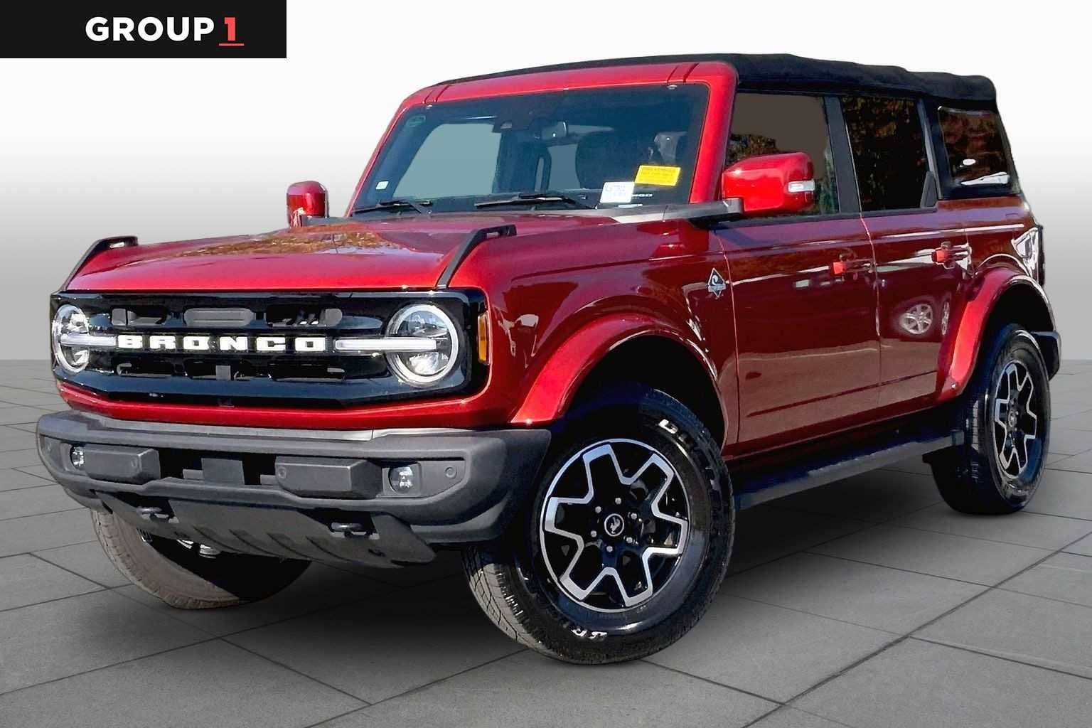 2022 Ford Bronco Outer Banks — photo 1 of 31