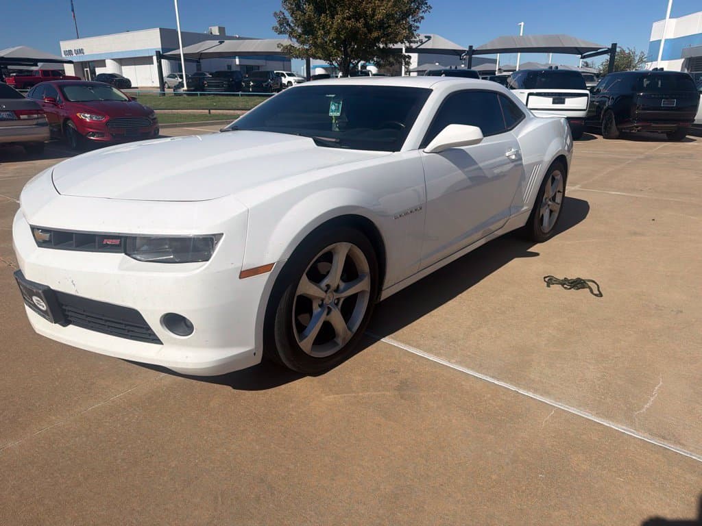 2015 Chevrolet Camaro 1LT — photo 1 of 4
