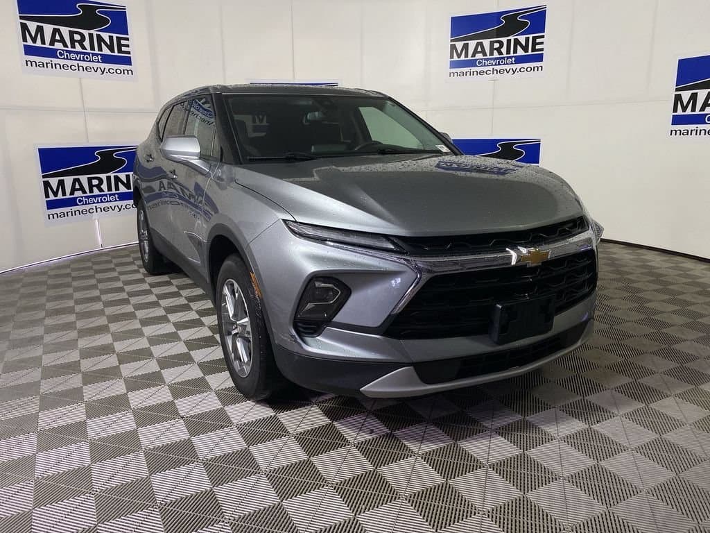 2023 Chevrolet Blazer LT — photo 1 of 20