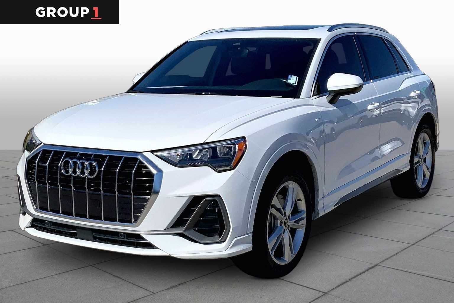 2022 Audi Q3 S line Premium — photo 1 of 33
