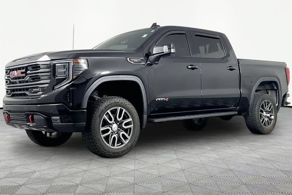 2024 GMC Sierra 1500 AT4 — photo 1 of 4