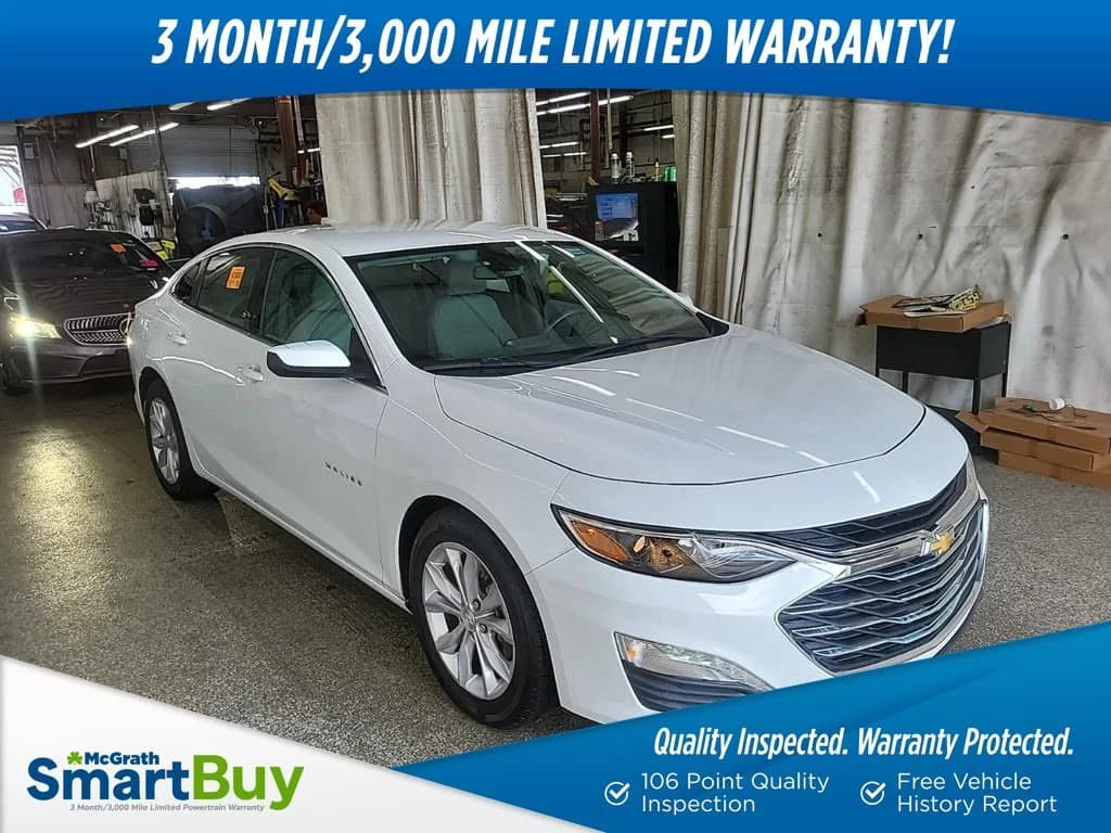 2021 Chevrolet Malibu LT — photo 1 of 15