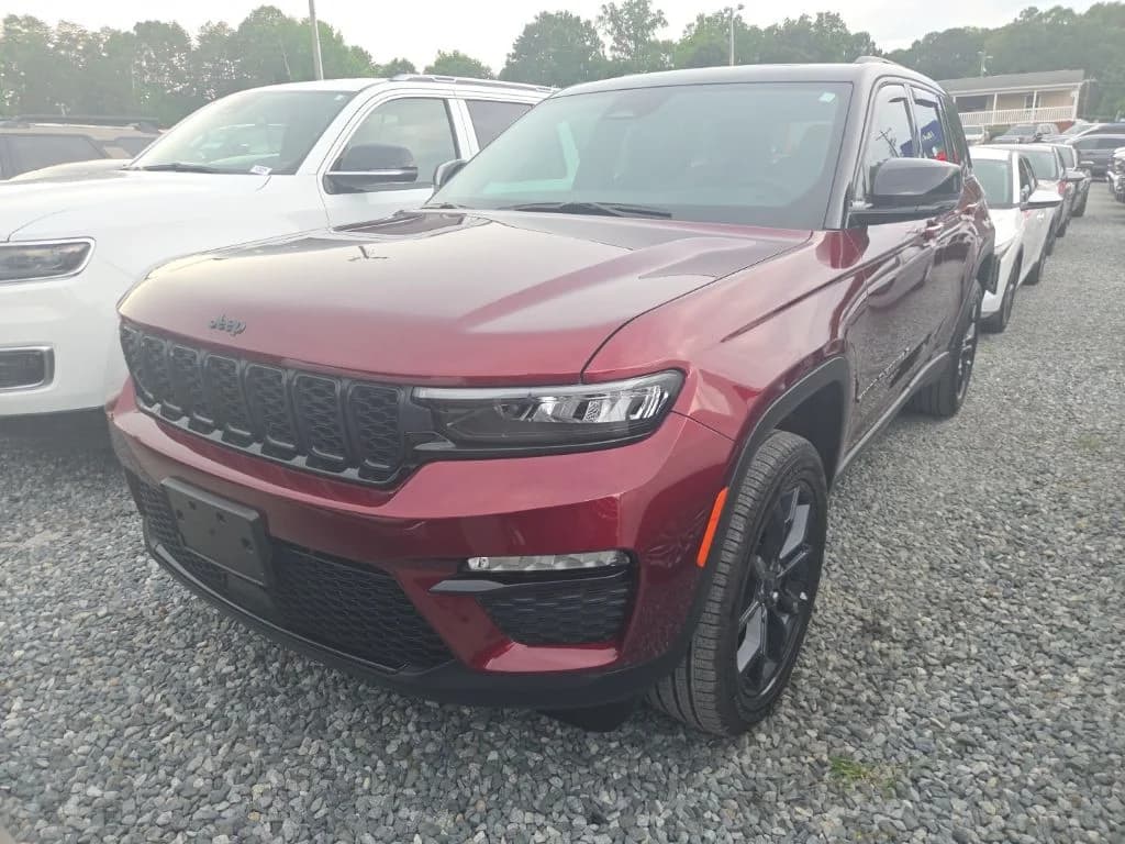 2025 Jeep Grand Cherokee Limited — photo 1 of 6