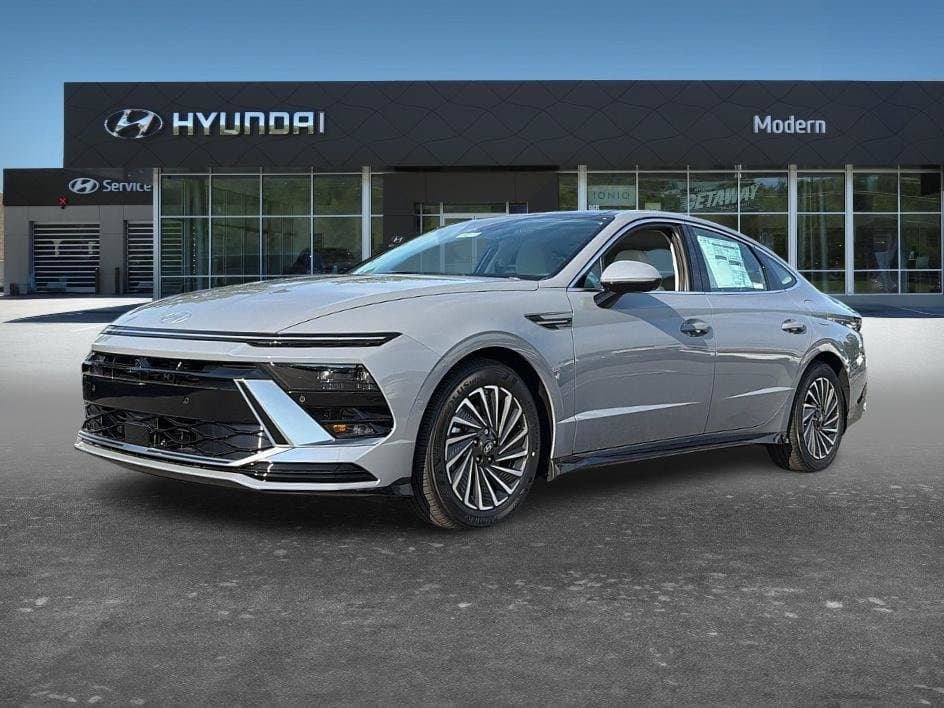 2026 Hyundai SONATA HYBRID Limited — photo 1 of 30