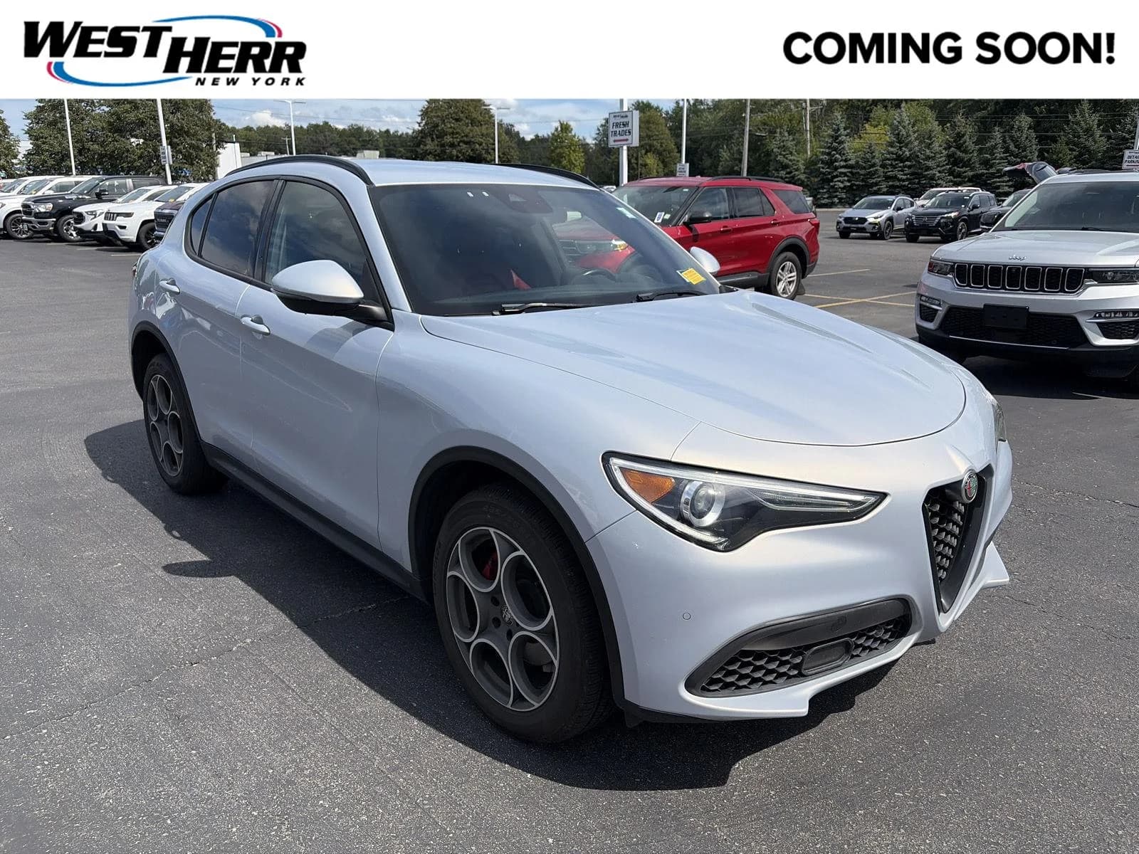 2022 Alfa Romeo Stelvio Sprint — photo 1 of 22