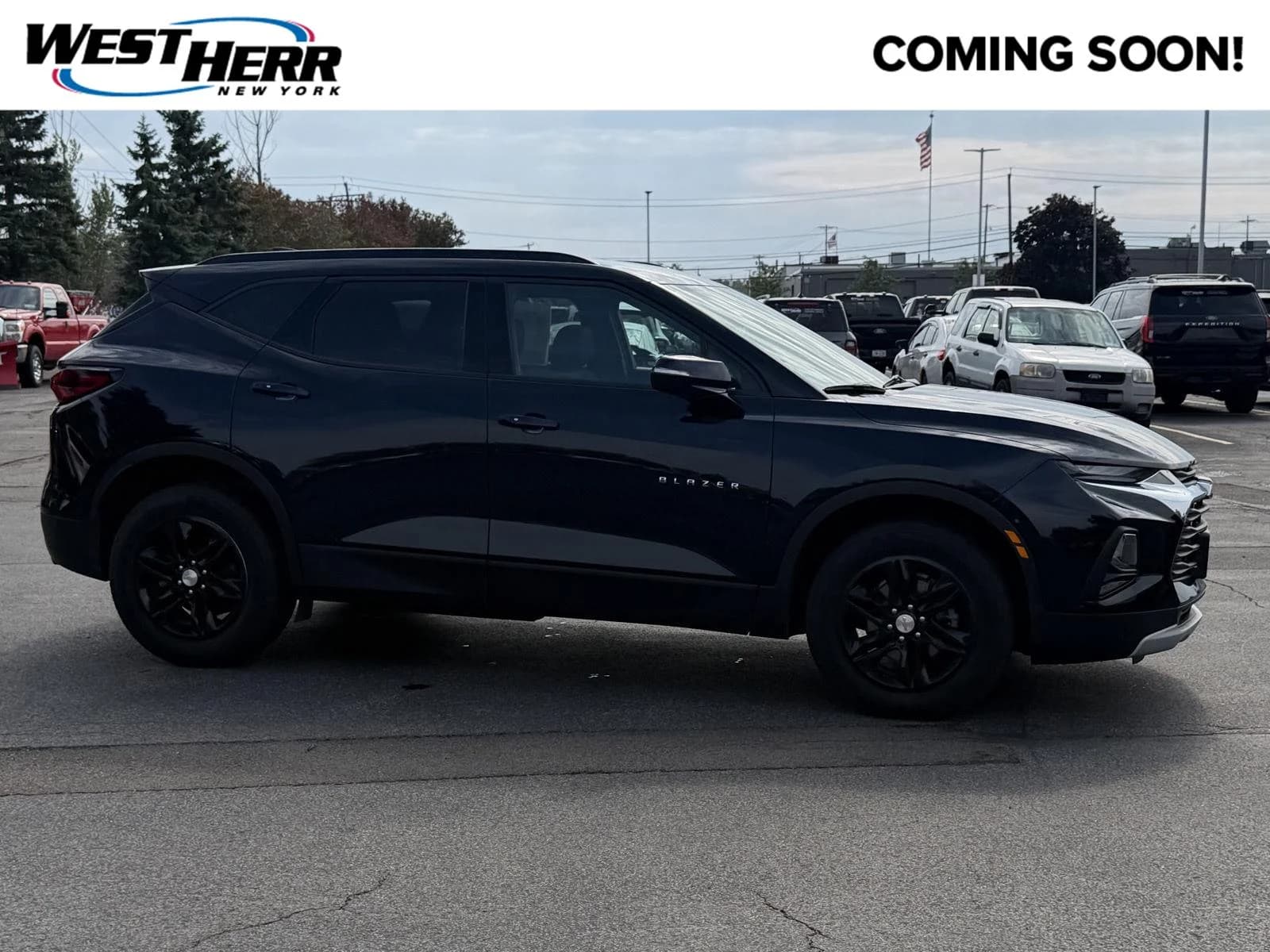 2021 Chevrolet Blazer LT — photo 1 of 9