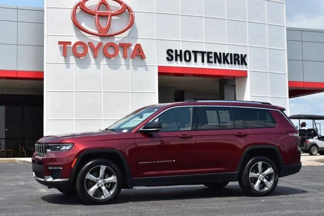 2021 Jeep Grand Cherokee L Limited — photo 1 of 38