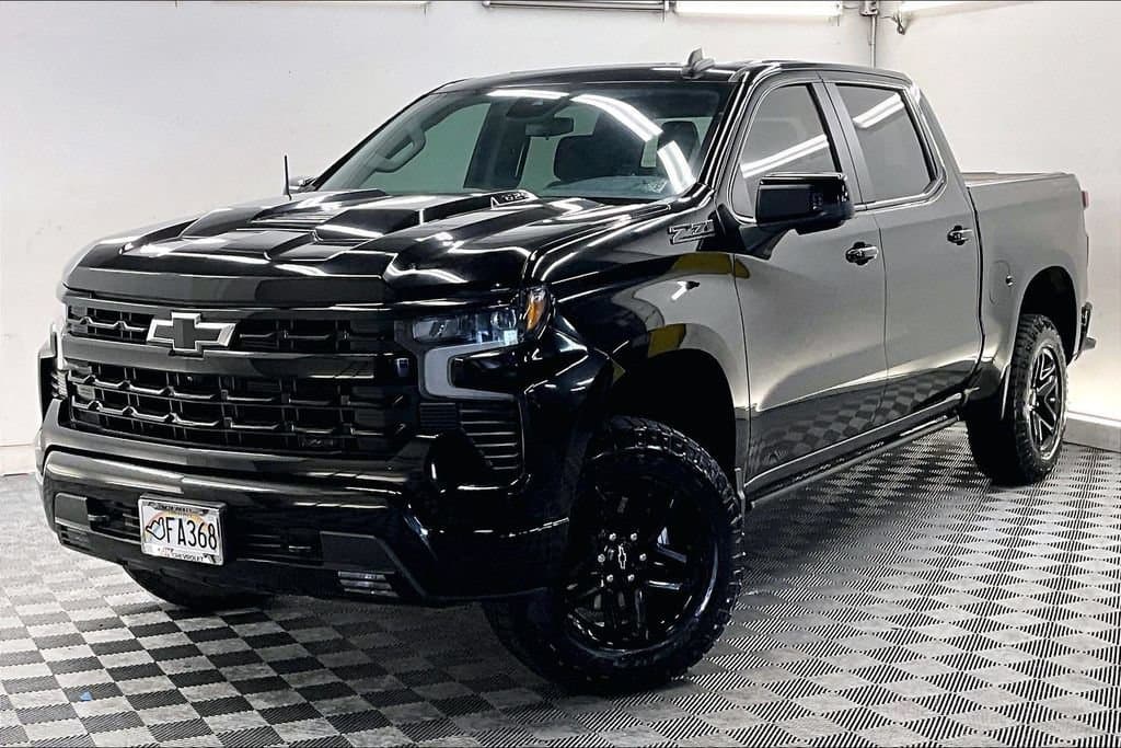 2022 Chevrolet Silverado 1500 LT Trail Boss — photo 1 of 32