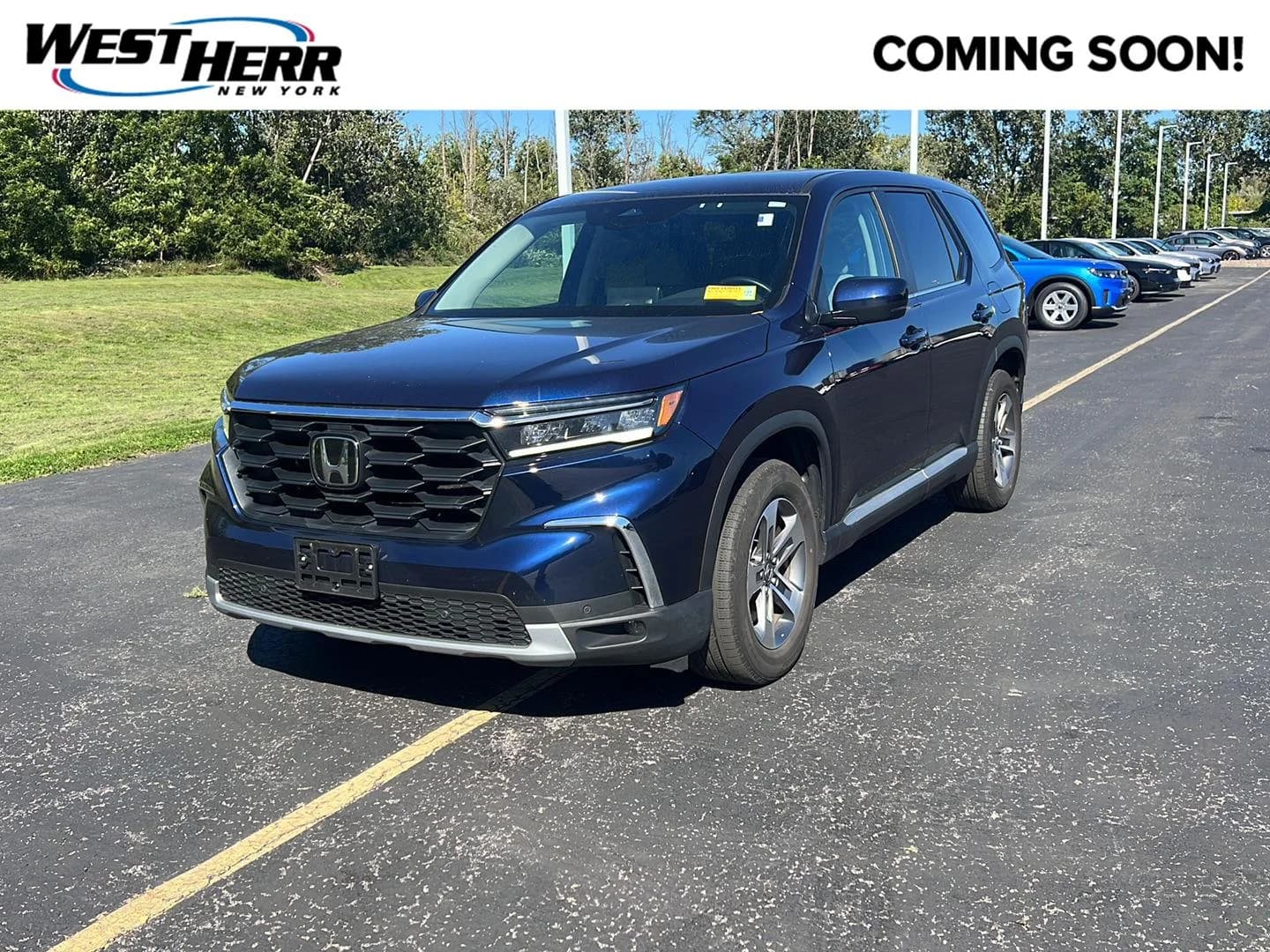 2025 Honda Pilot Base — photo 1 of 23