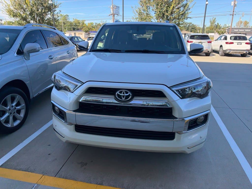 2015 Toyota 4Runner Limited — photo 1 of 3