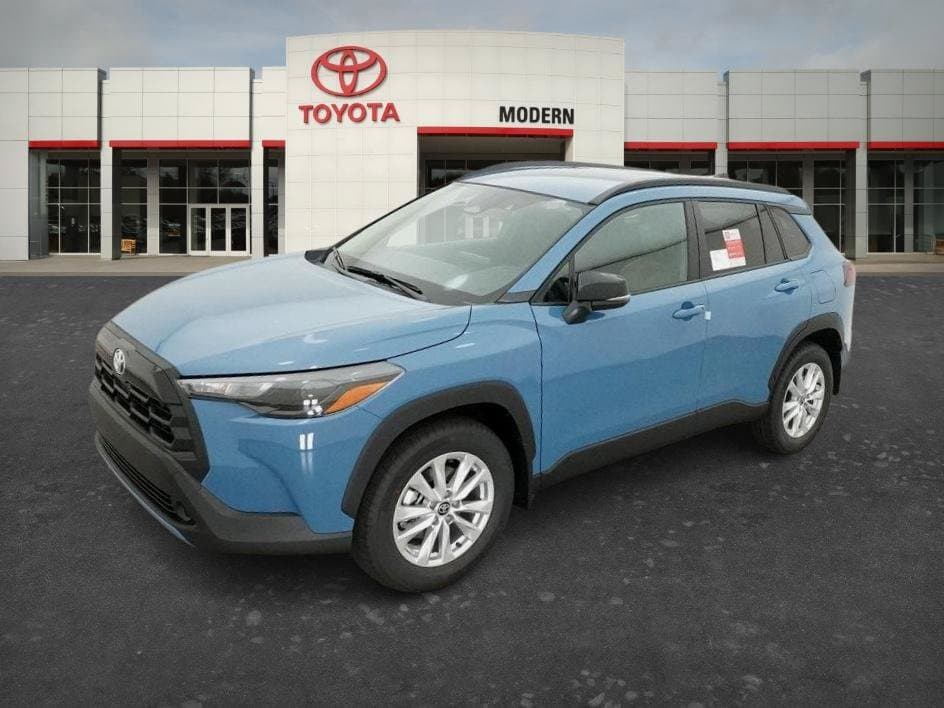 2026 Toyota Corolla Cross LE — photo 1 of 96