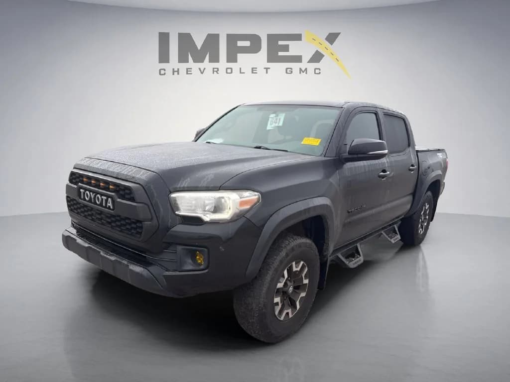 2017 Toyota Tacoma TRD Off Road — photo 1 of 14