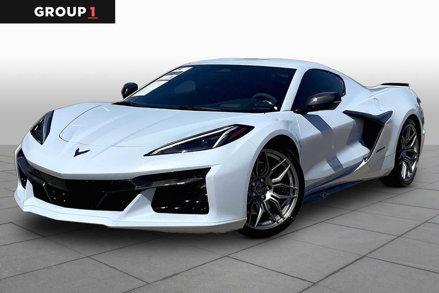 2024 Chevrolet Corvette 1LZ — photo 1 of 37