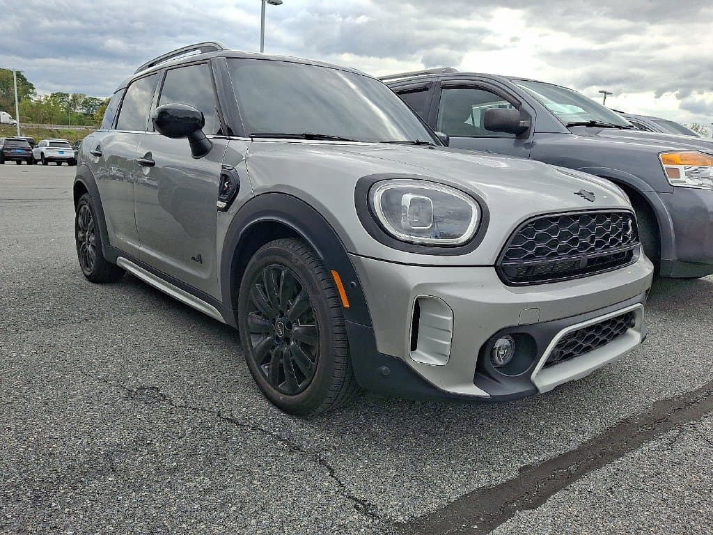2024 Mini Countryman Base — photo 1 of 20