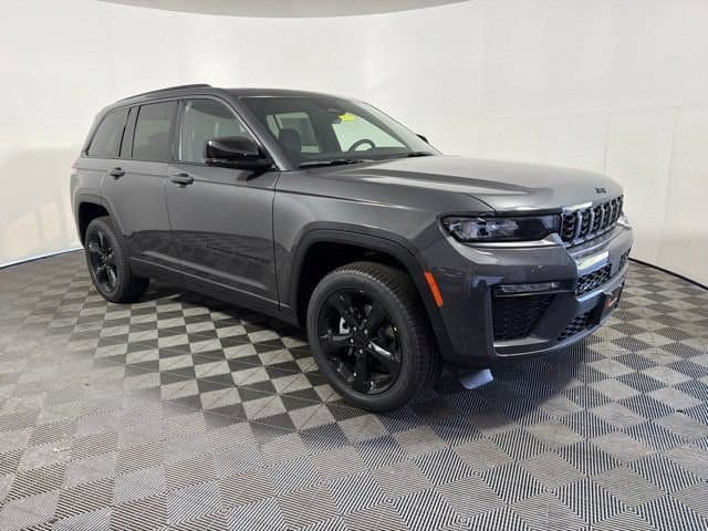 2026 Jeep Grand Cherokee Limited — photo 1 of 31