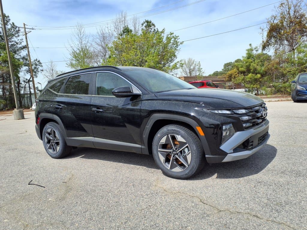 2025 Hyundai Tucson SEL — photo 1 of 12