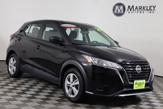 2024 Nissan Kicks S — photo 1 of 38