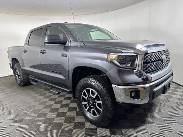 2019 Toyota Tundra 4WD SR5 — photo 1 of 20