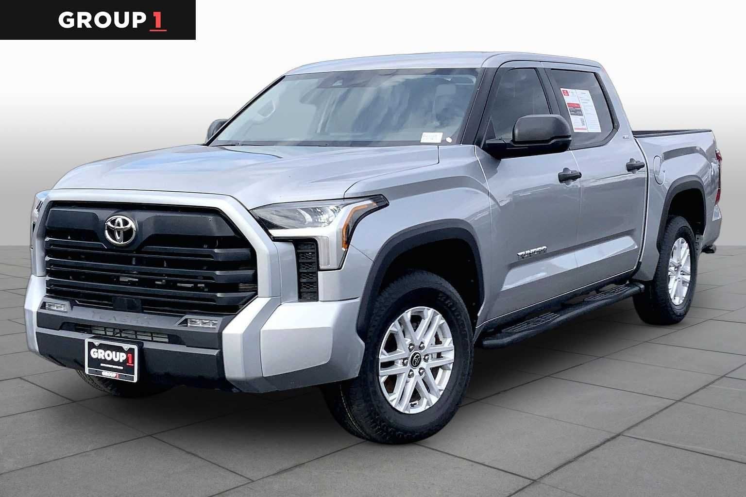 2024 Toyota Tundra 4WD SR5 — photo 1 of 37
