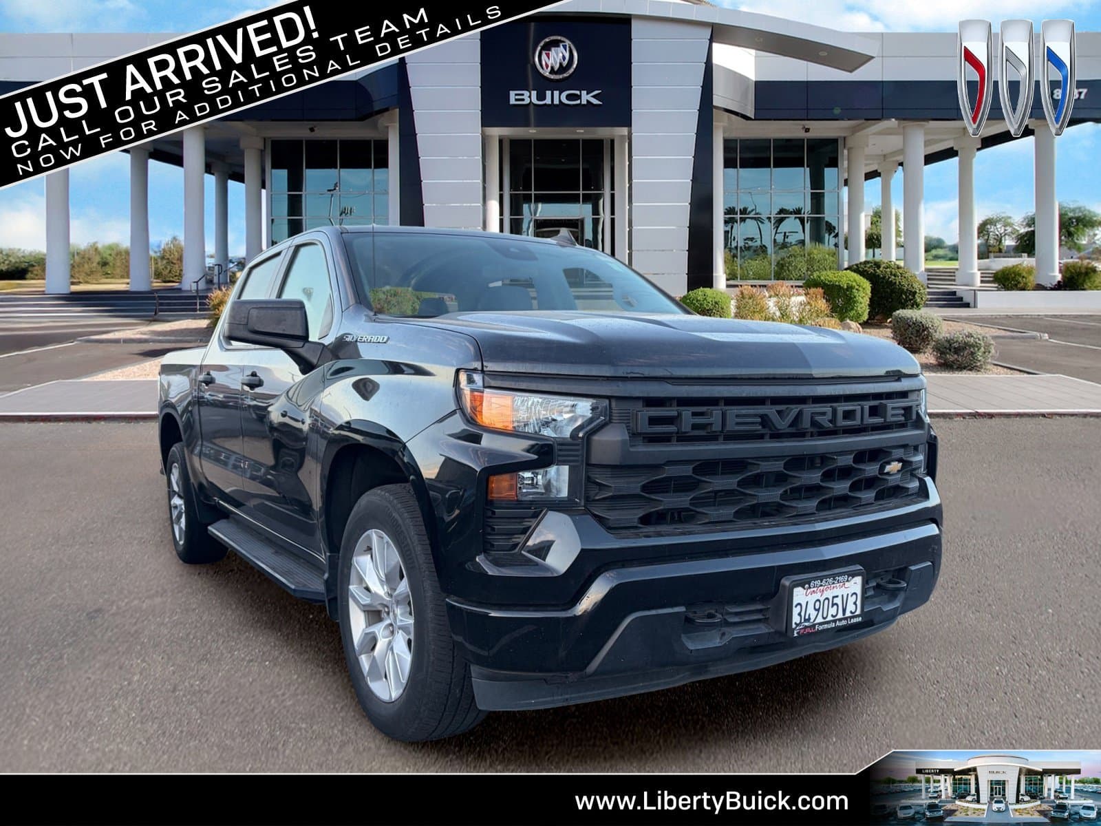 2023 Chevrolet Silverado 1500 Custom — photo 1 of 15