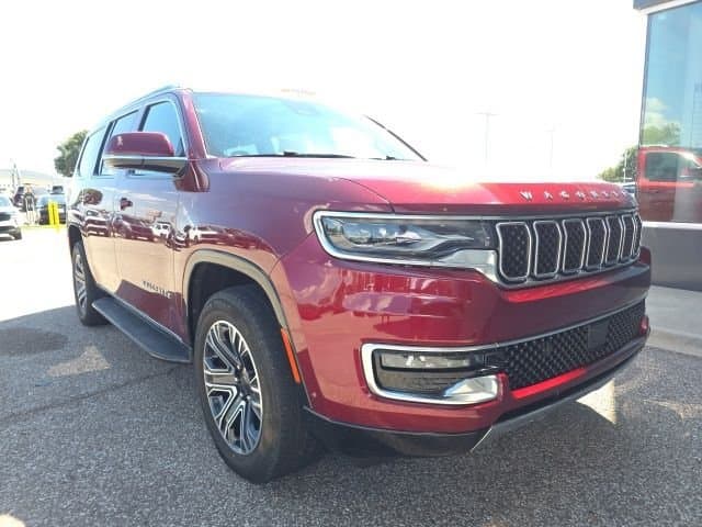2022 Jeep Wagoneer Series III — photo 1 of 6