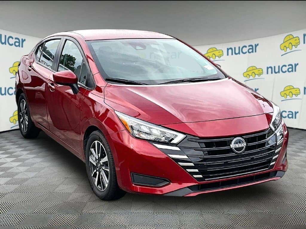 2025 Nissan Versa Base — photo 1 of 3
