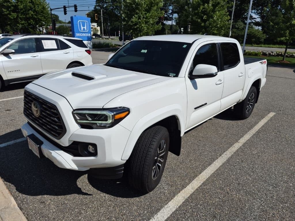 2023 Toyota Tacoma TRD Sport — photo 1 of 18