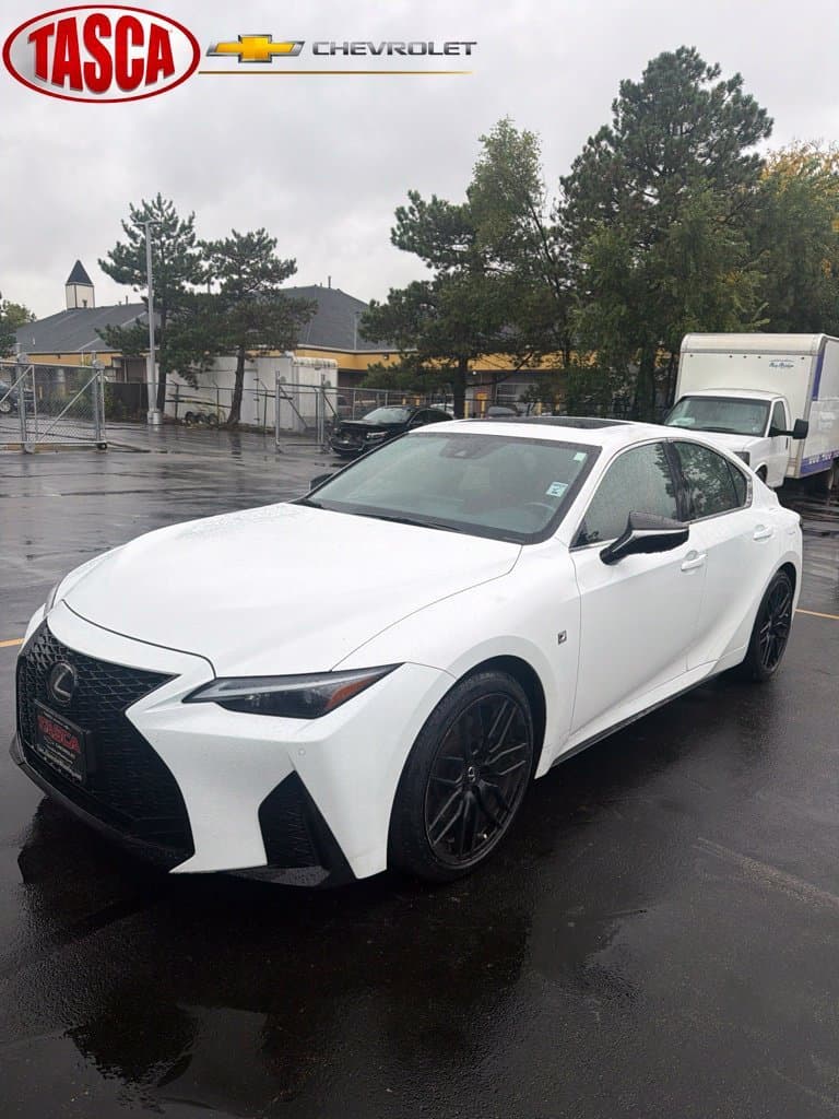 2022 Lexus IS IS 350 F SPORT — photo 1 of 10