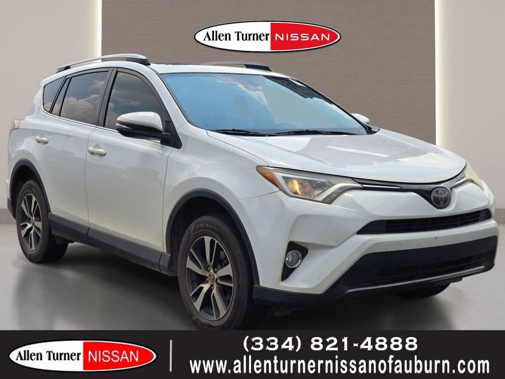 2017 Toyota RAV4 XLE — photo 1 of 23