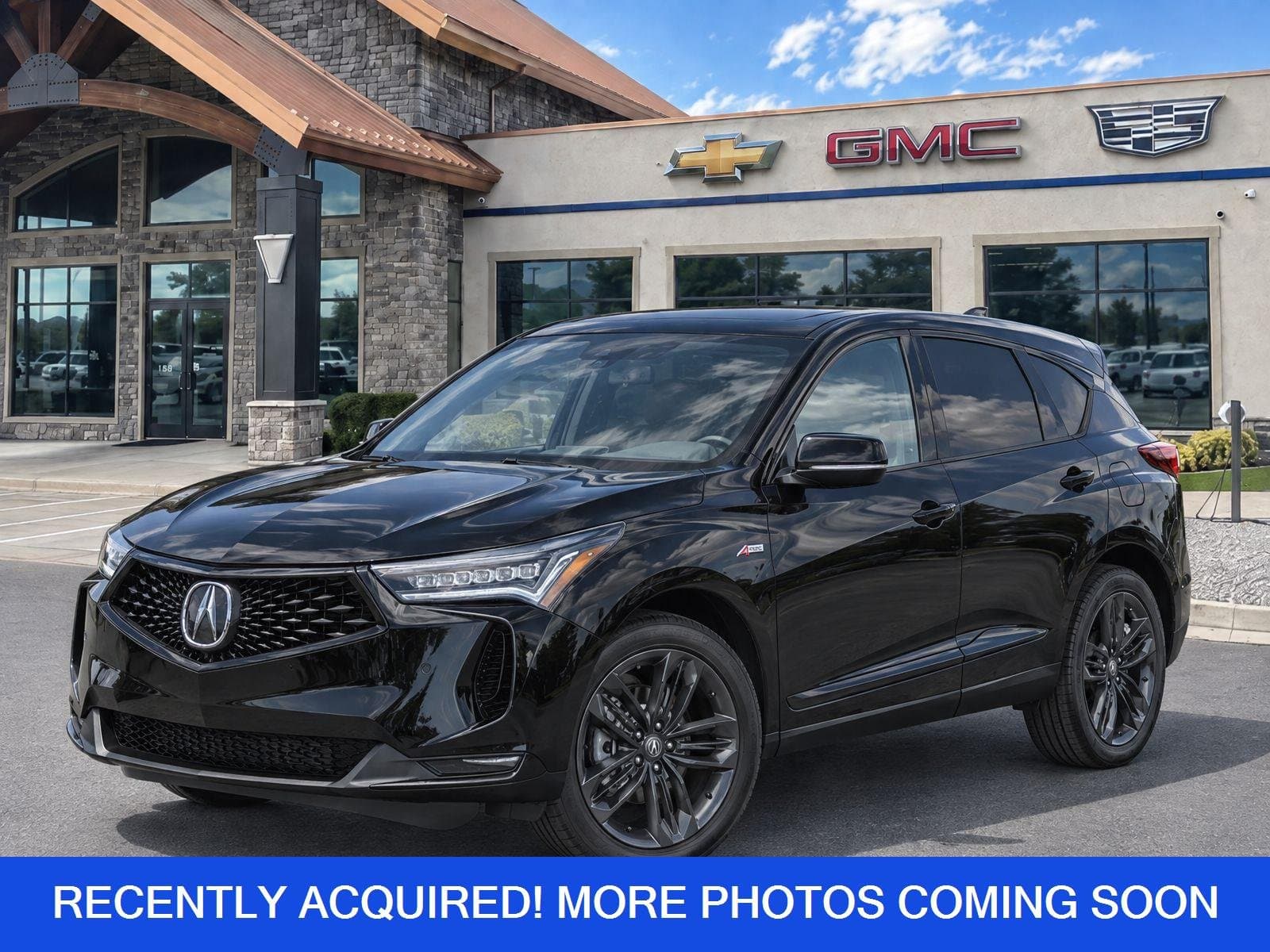 2023 Acura RDX Base — photo 1 of 8
