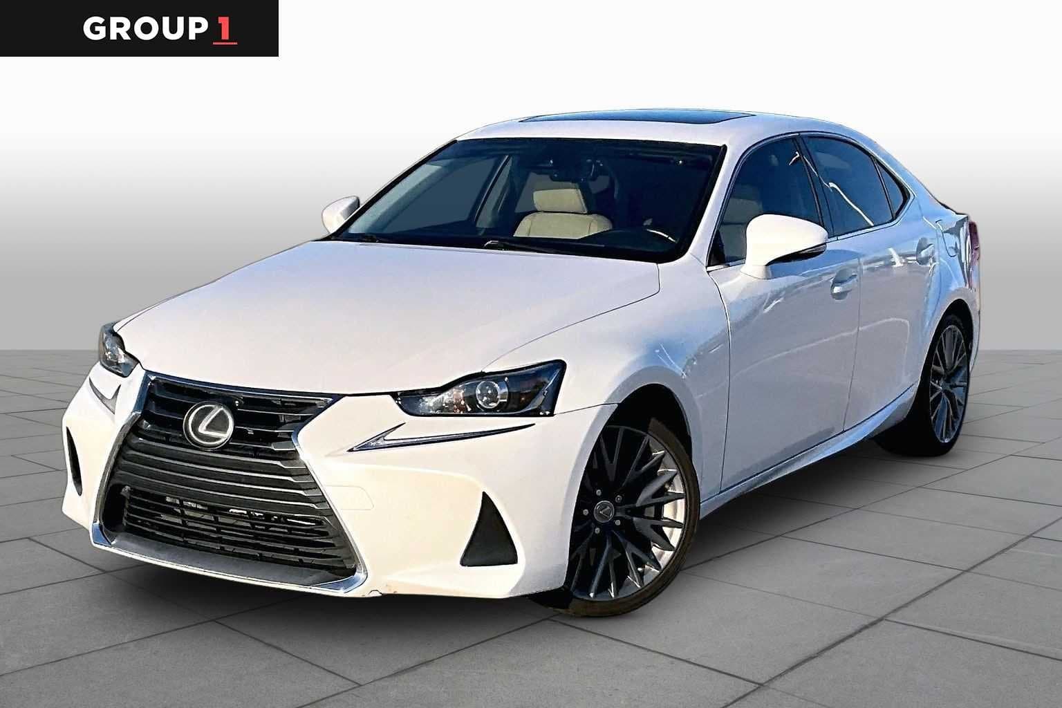 2017 Lexus IS IS Turbo — photo 1 of 34