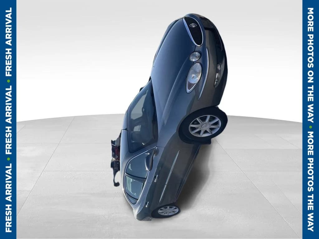 2005 Buick LaCrosse CXS — photo 1 of 9