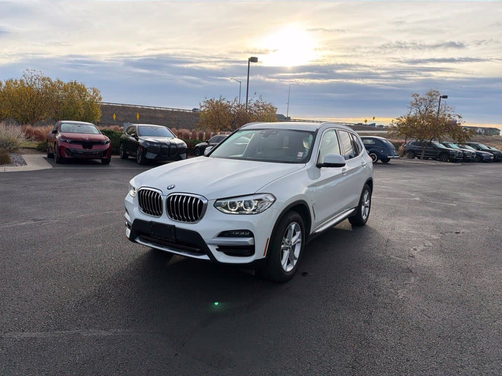 2021 BMW X3 xDrive30e — photo 1 of 15