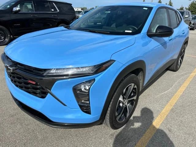 2024 Chevrolet Trax 1RS — photo 1 of 10