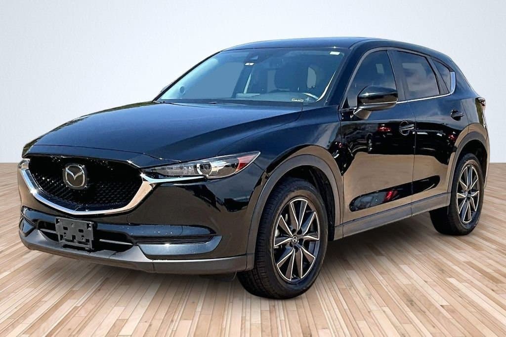 2018 Mazda CX-5 Touring — photo 1 of 26