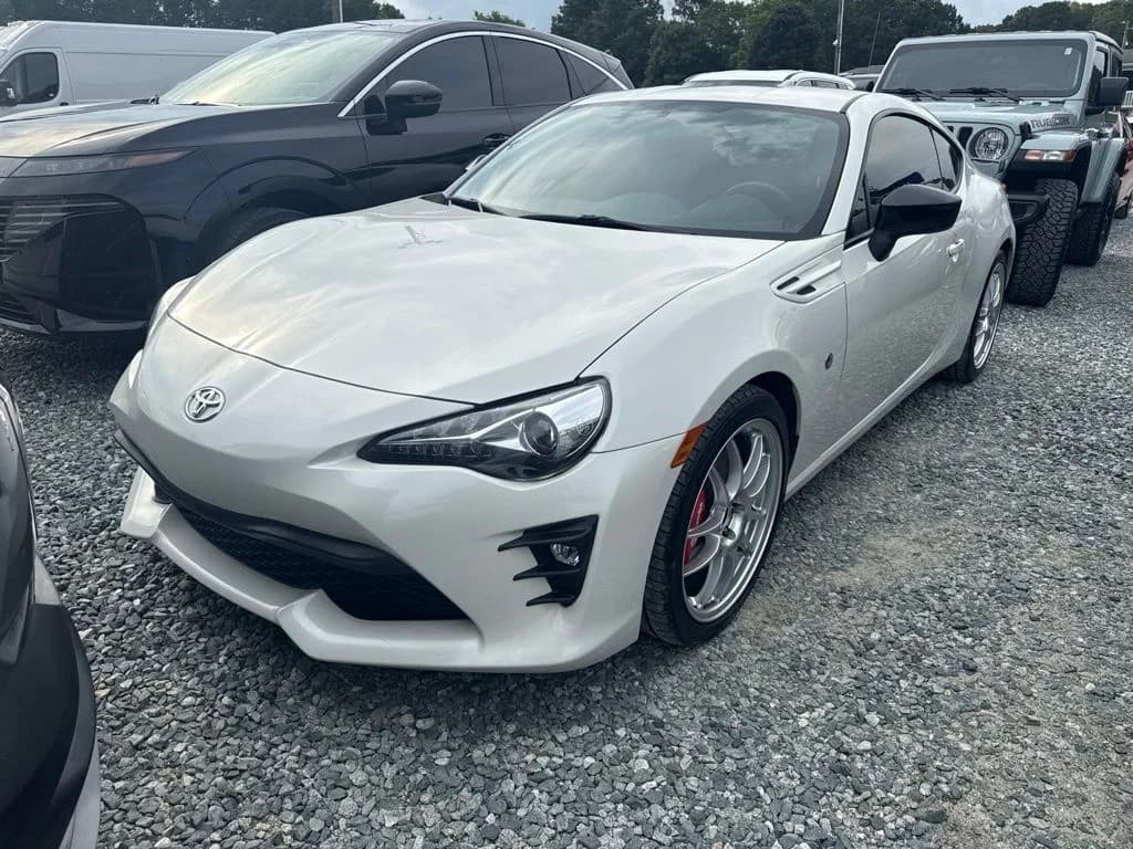 2017 Toyota 86 860 Special Edition — photo 1 of 5