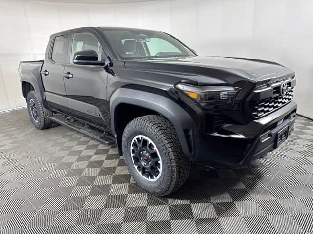 2024 Toyota Tacoma 4WD TRD Off Road — photo 1 of 23