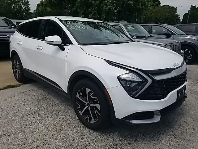 2023 Kia Sportage EX — photo 1 of 30