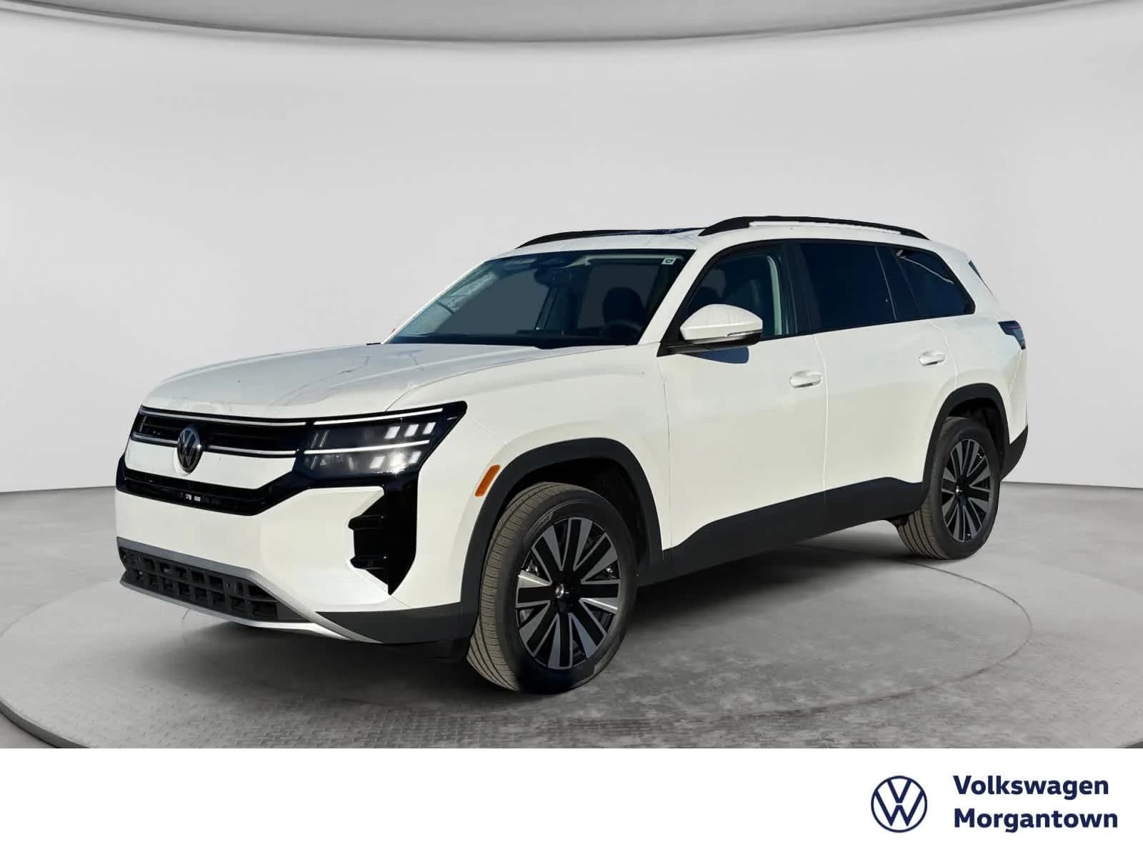 2027 Volkswagen Atlas SE w/Technology — photo 1 of 25