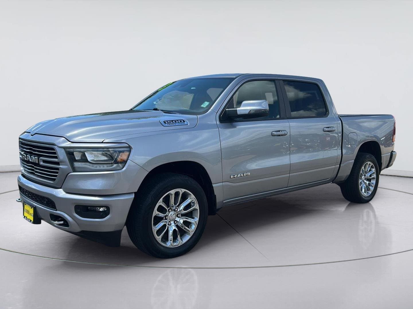 2023 RAM 1500 Laramie — photo 1 of 37