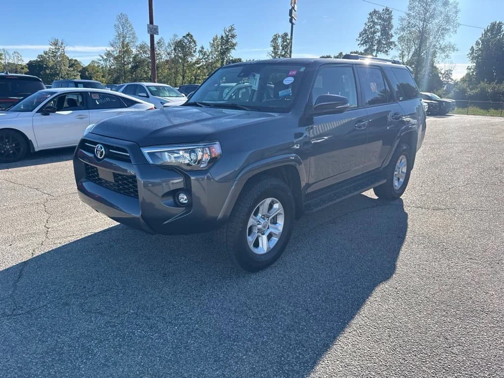 2023 Toyota 4Runner SR5 Premium — photo 1 of 15