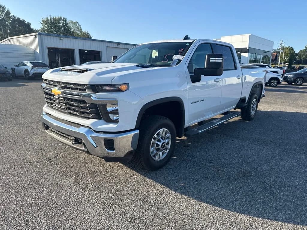 2026 Chevrolet Silverado 2500HD LT — photo 1 of 15