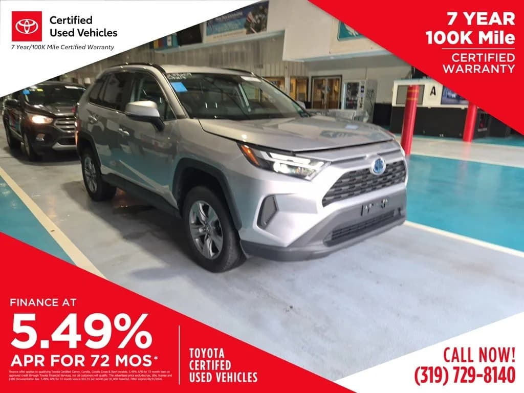 2022 Toyota RAV4 Hybrid XLE — photo 1 of 14