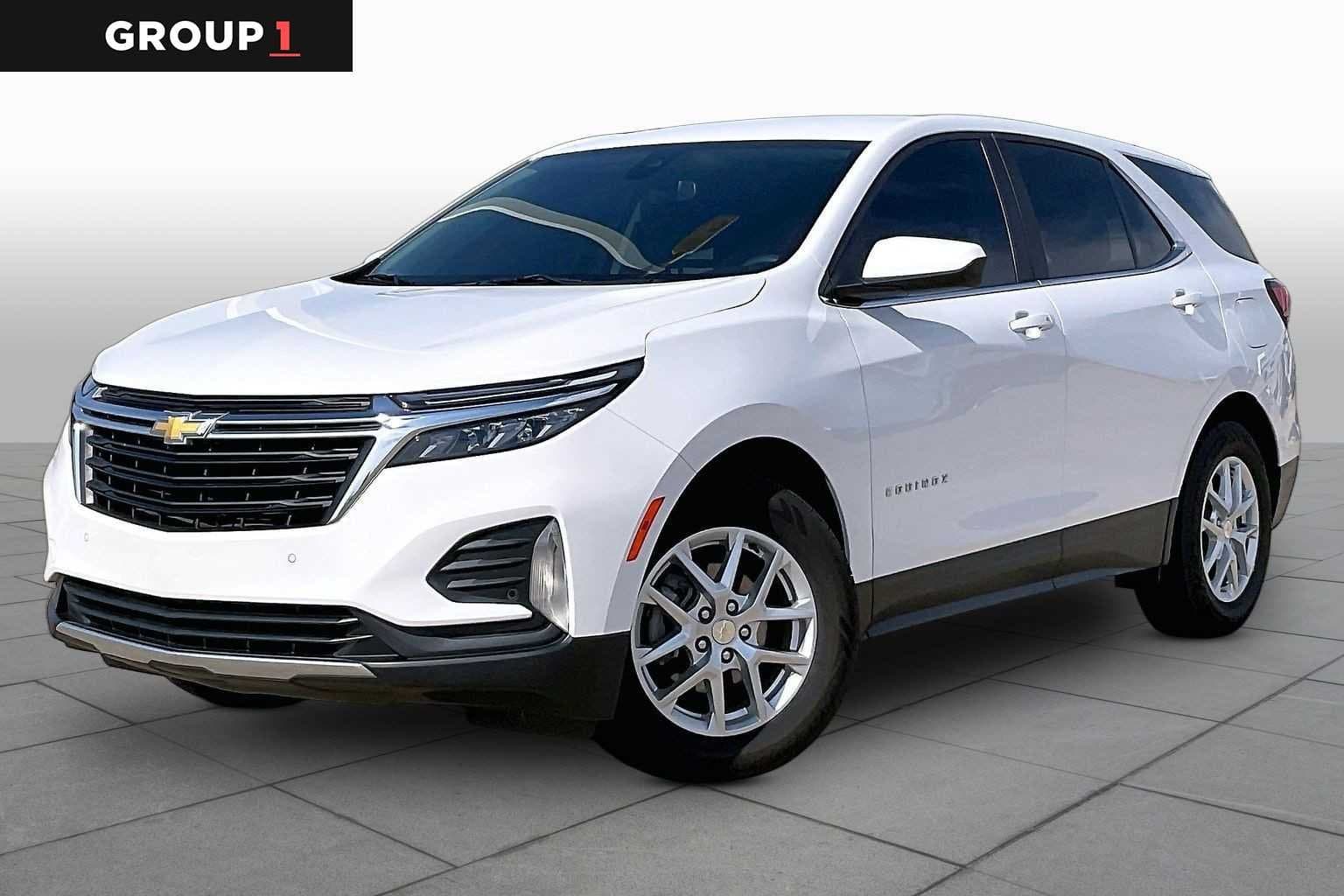 2023 Chevrolet Equinox LT — photo 1 of 34