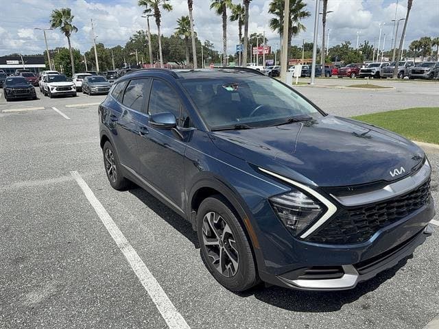 2024 Kia Sportage Hybrid EX — photo 1 of 6