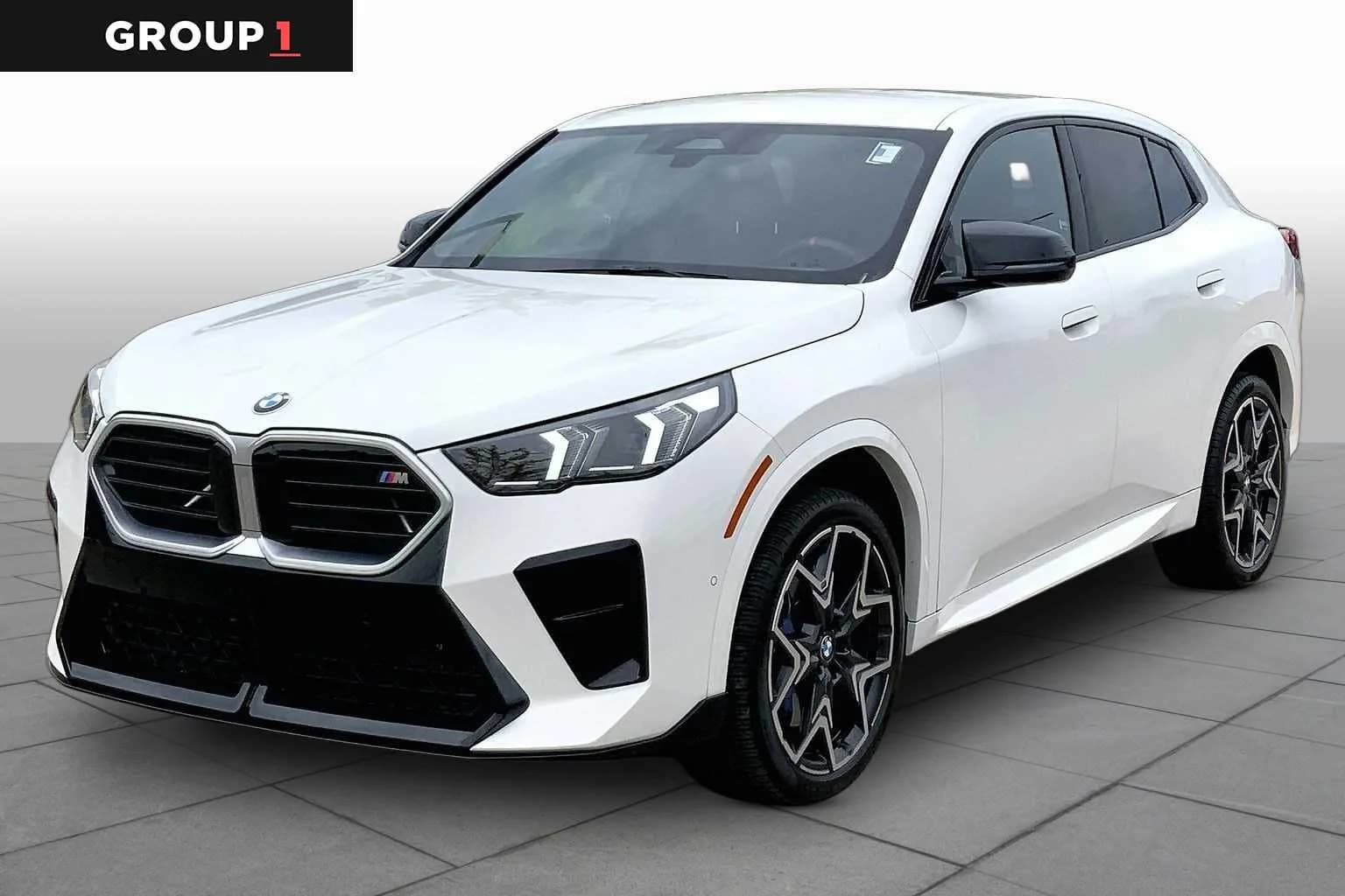 2025 BMW X2 M35i — photo 1 of 33
